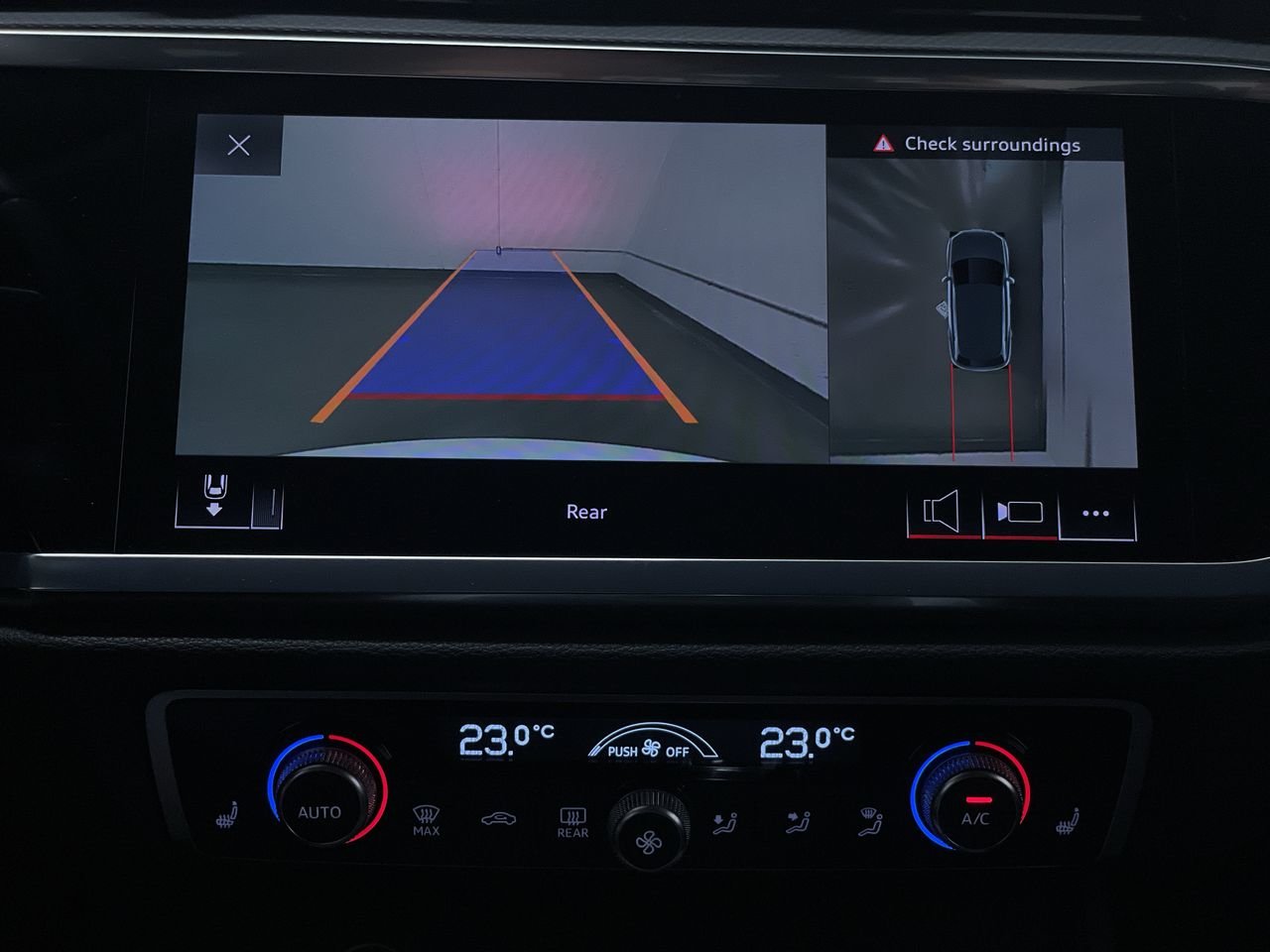 2021 Audi Q3 45 Technik, Vancouver, Cash