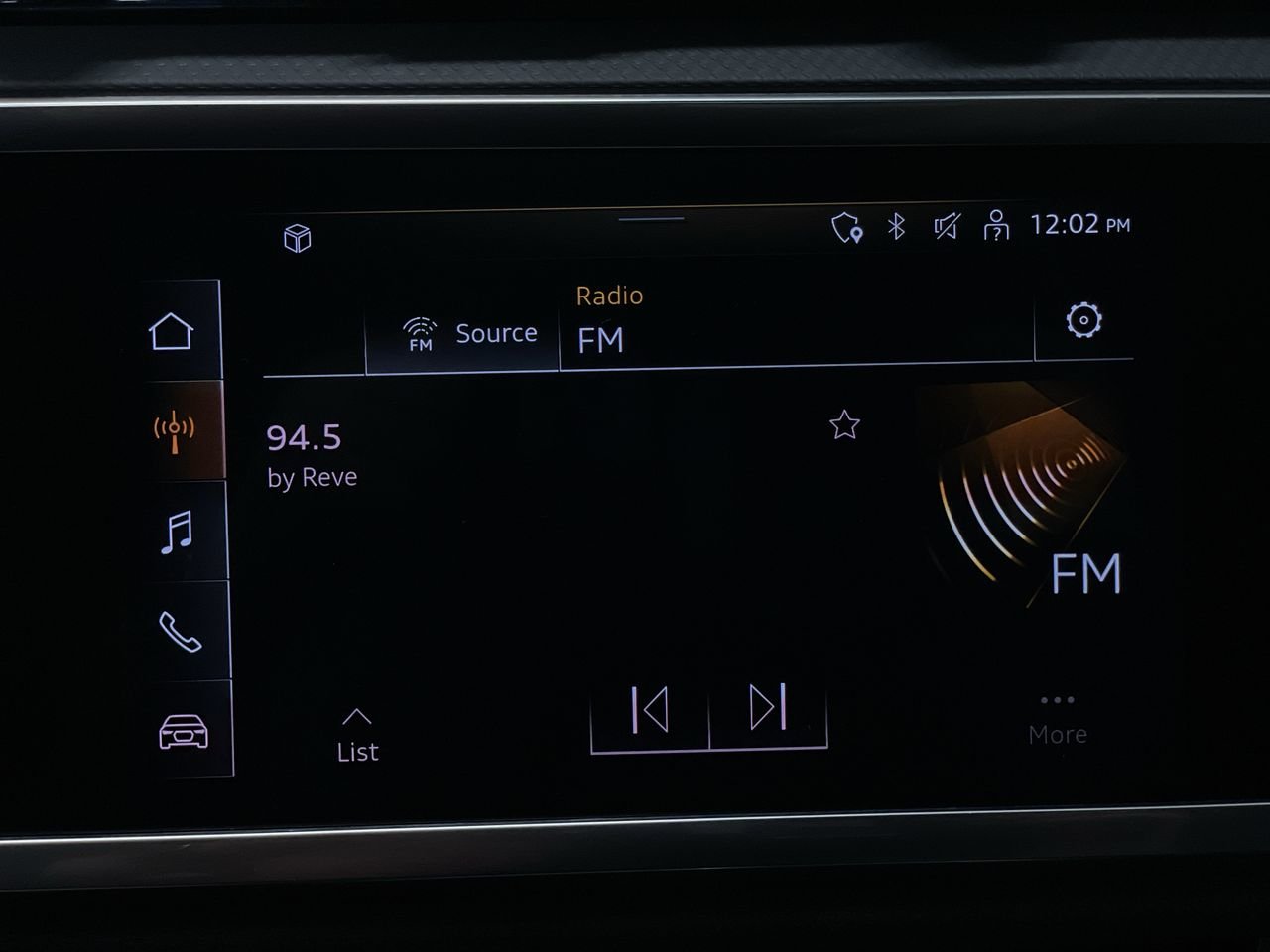 2022 Audi Q3 45 Komfort, Vancouver, Cash