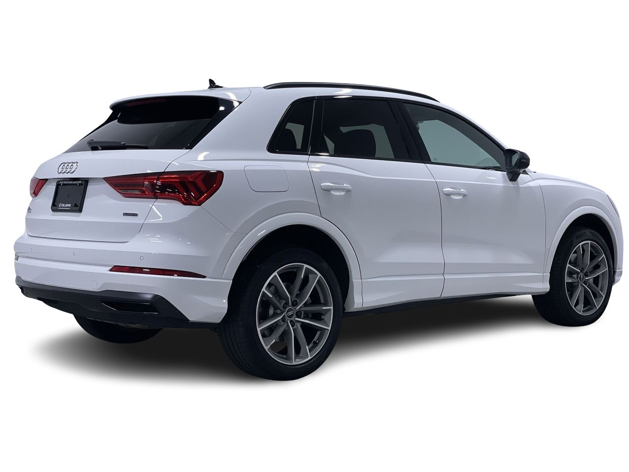 2022 Audi Q3 45 Komfort, Vancouver, Cash