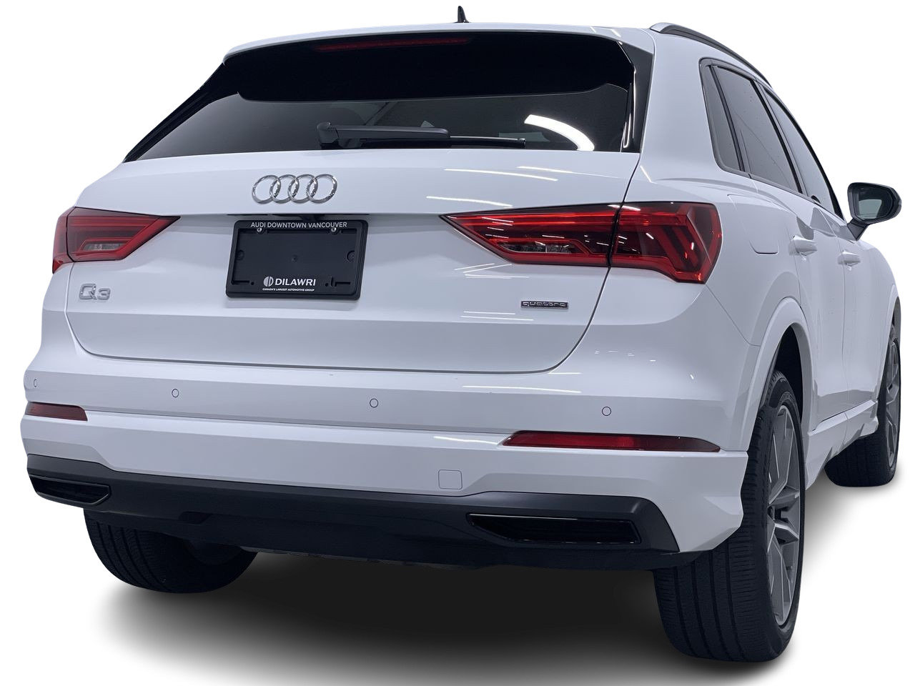 2022 Audi Q3 45 Komfort, Vancouver, Cash