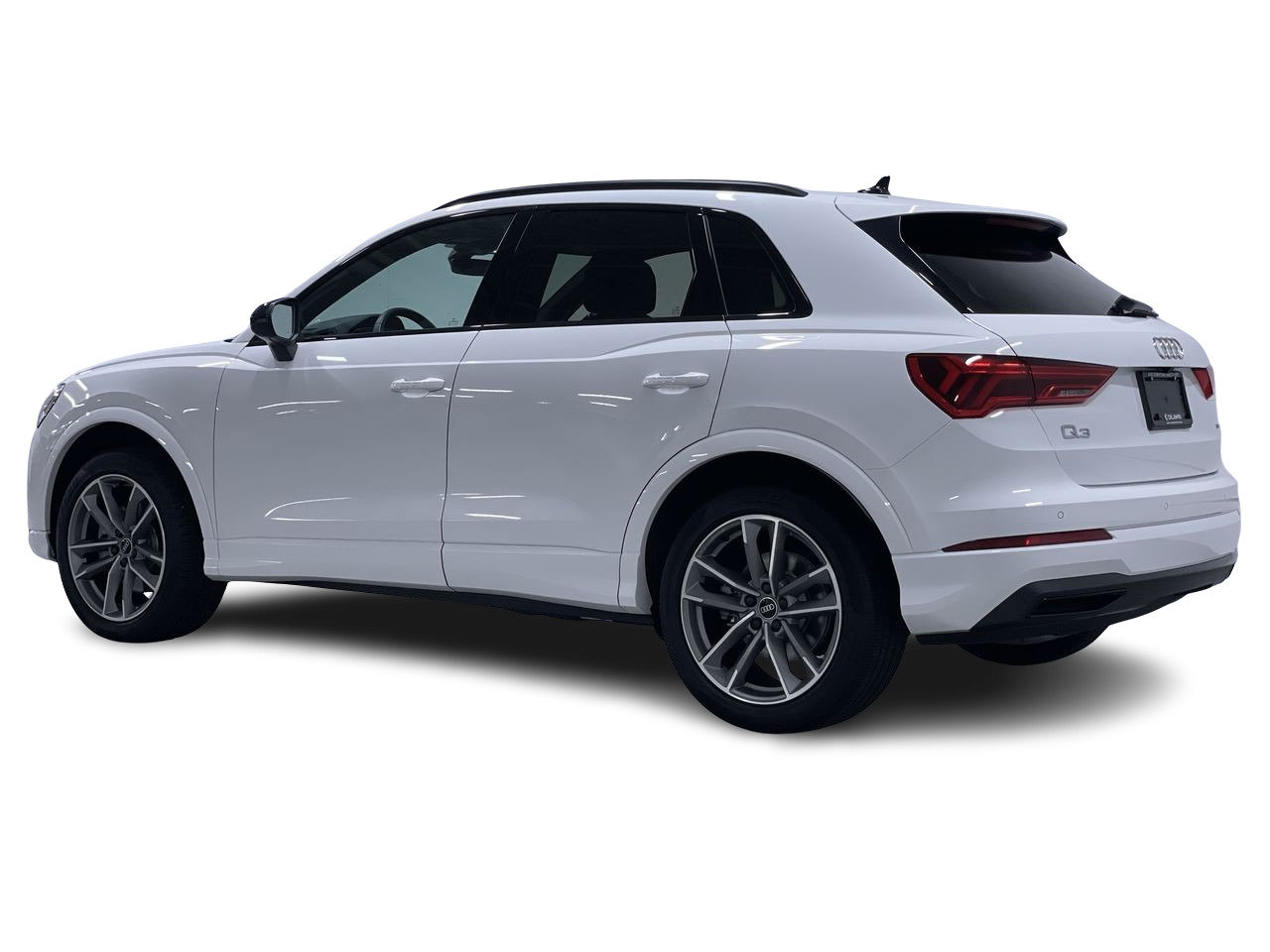 2022 Audi Q3 45 Komfort, Vancouver, Cash