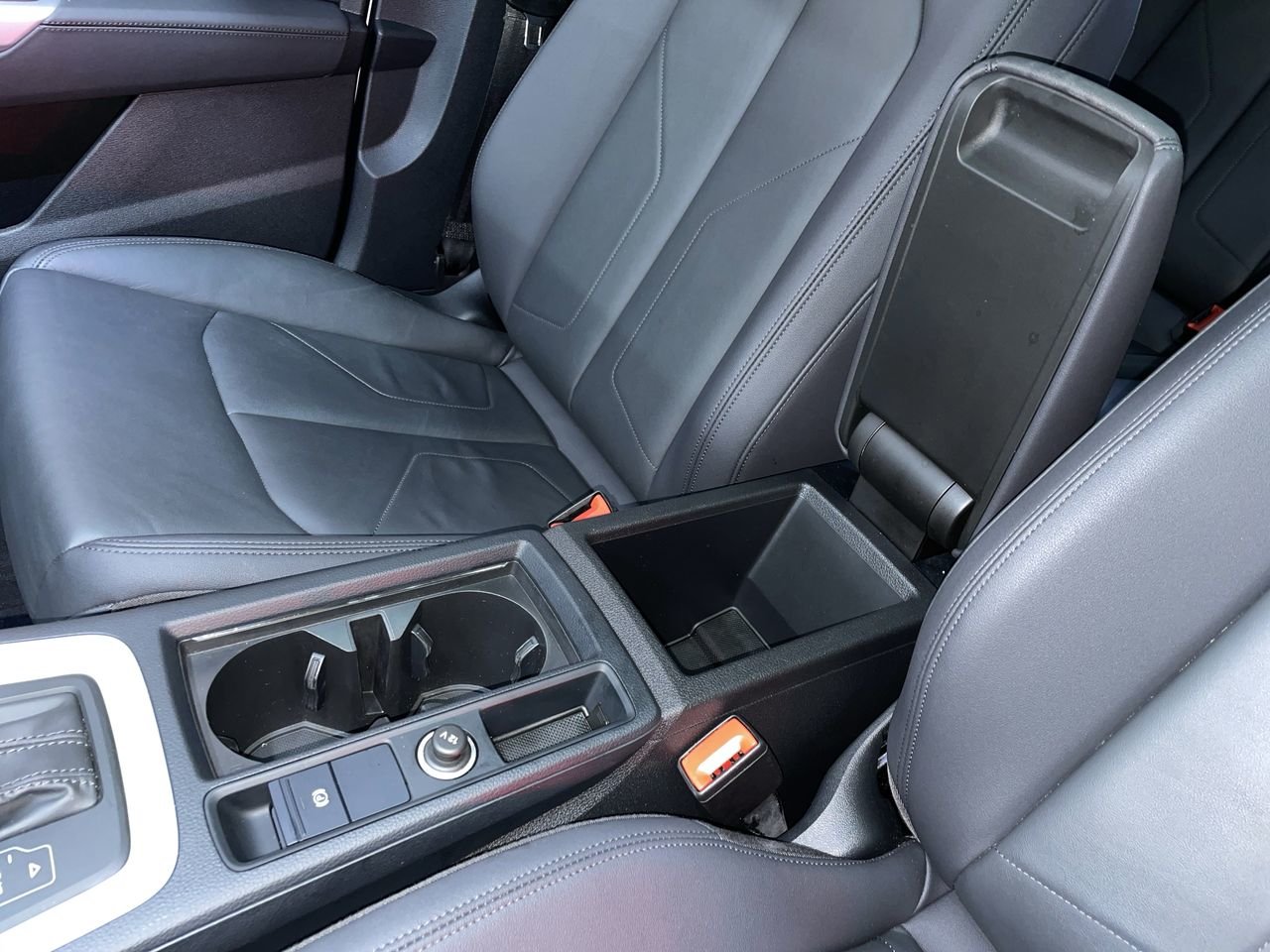 2022 Audi Q3 45 Komfort, Vancouver, Cash