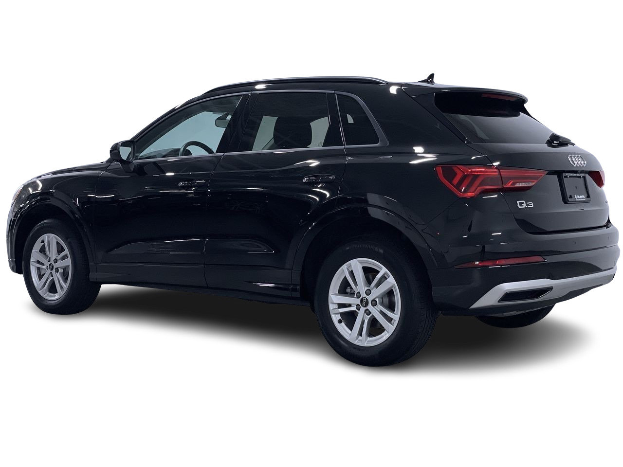 2023 Audi Q3 40 Komfort, Vancouver, Cash