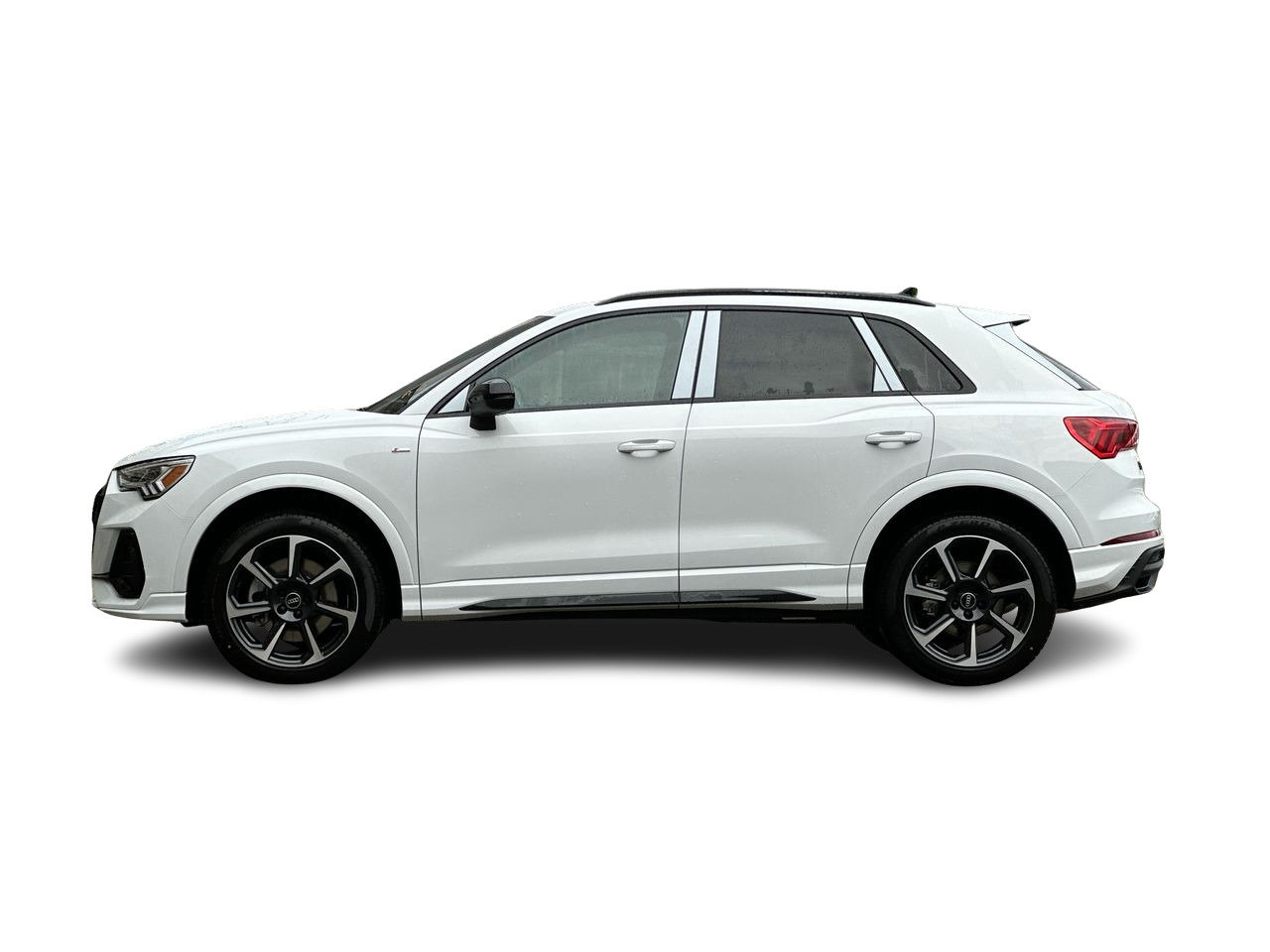 2025 Audi Q3 45 Progressiv, Vancouver, Cash