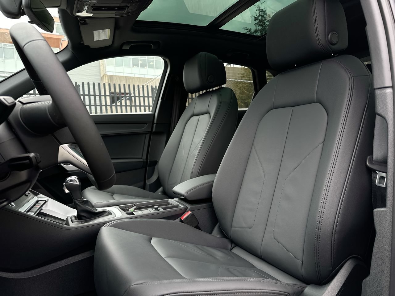 2025 Audi Q3 45, Vancouver, Cash