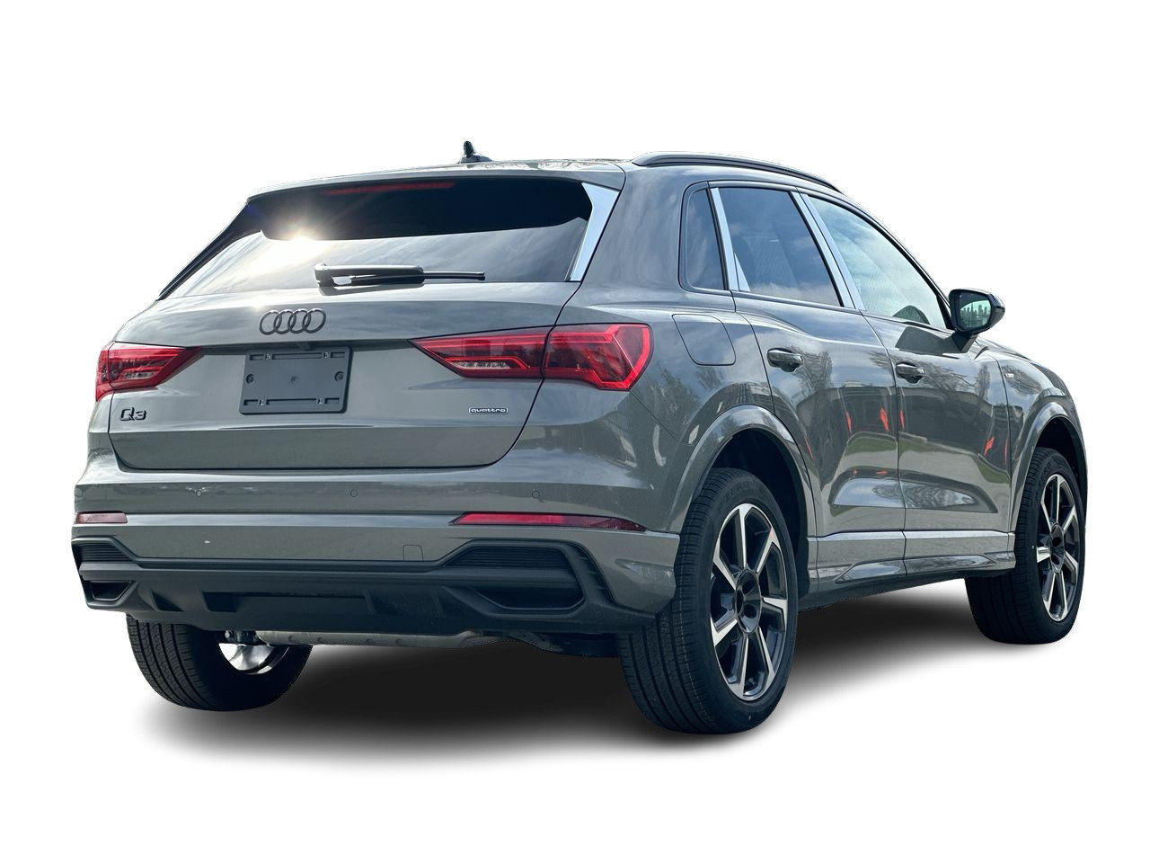 2025 Audi Q3 45 Progressiv, Vancouver, Cash