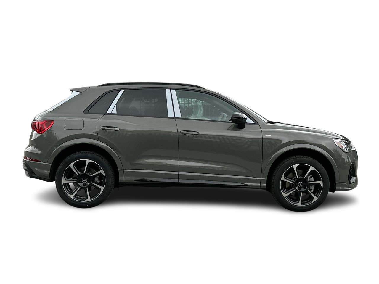 2025 Audi Q3 45 Progressiv, Vancouver, Cash