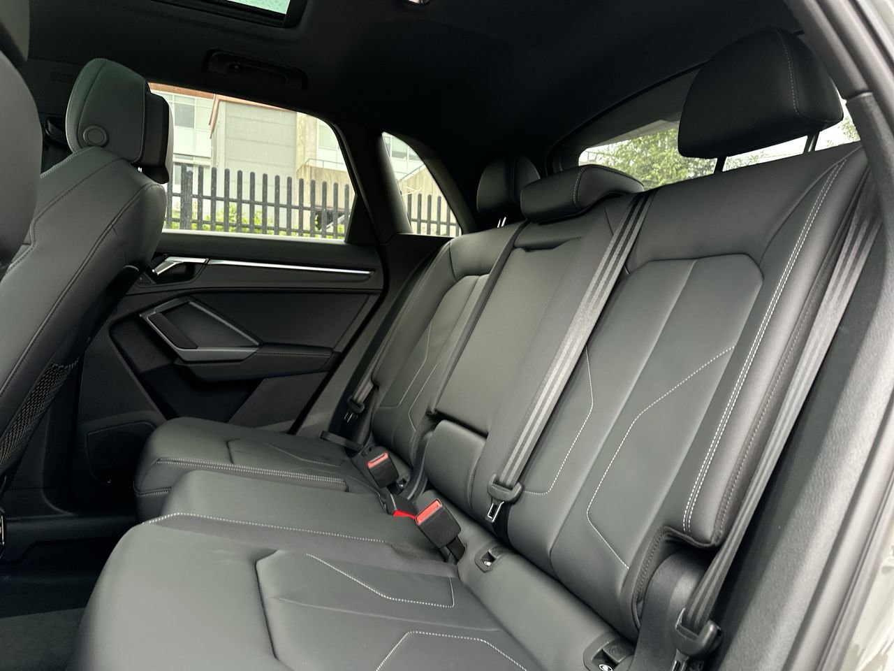 2025 Audi Q3 45 Progressiv, Vancouver, Cash