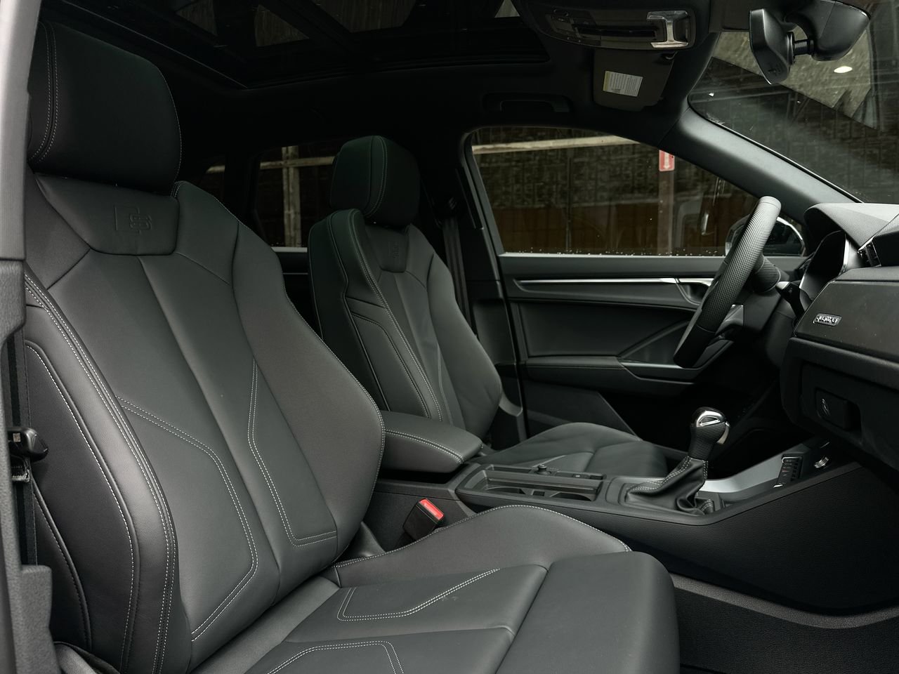 2025 Audi Q3 45 Technik, Vancouver, Cash