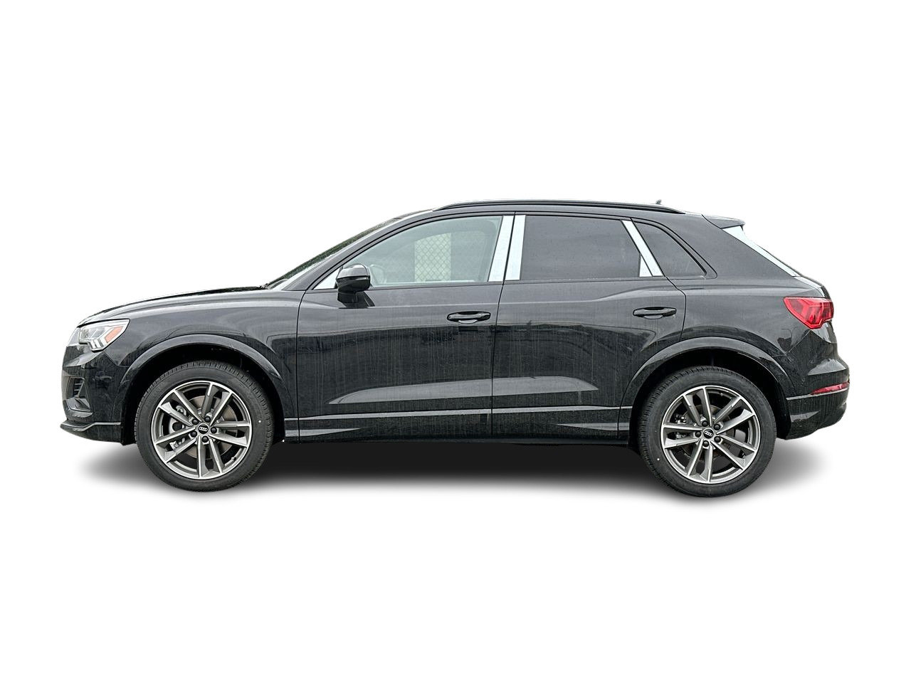 2025 Audi Q3 40, Vancouver, Cash