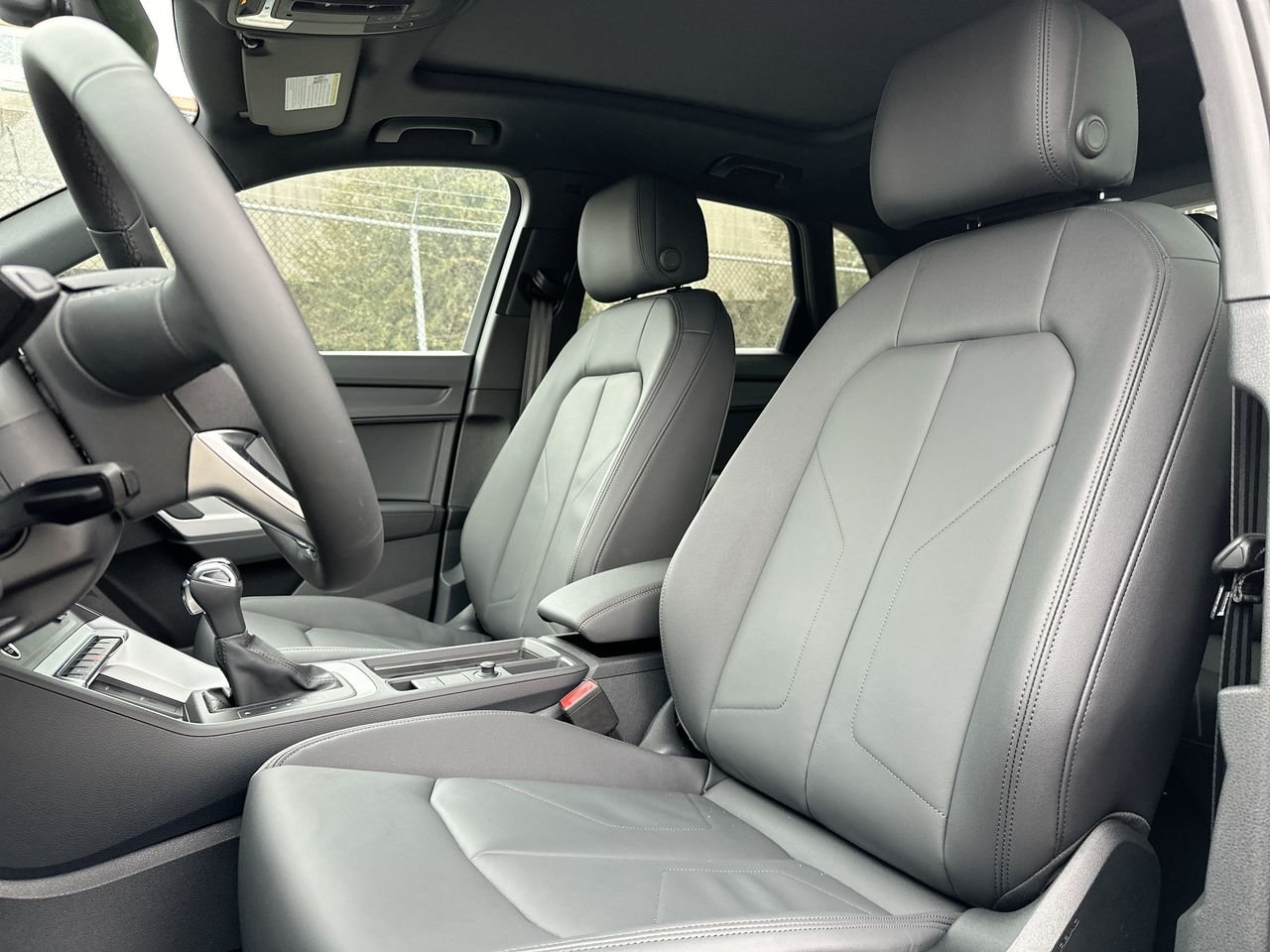 2025 Audi Q3 40, Vancouver, Cash