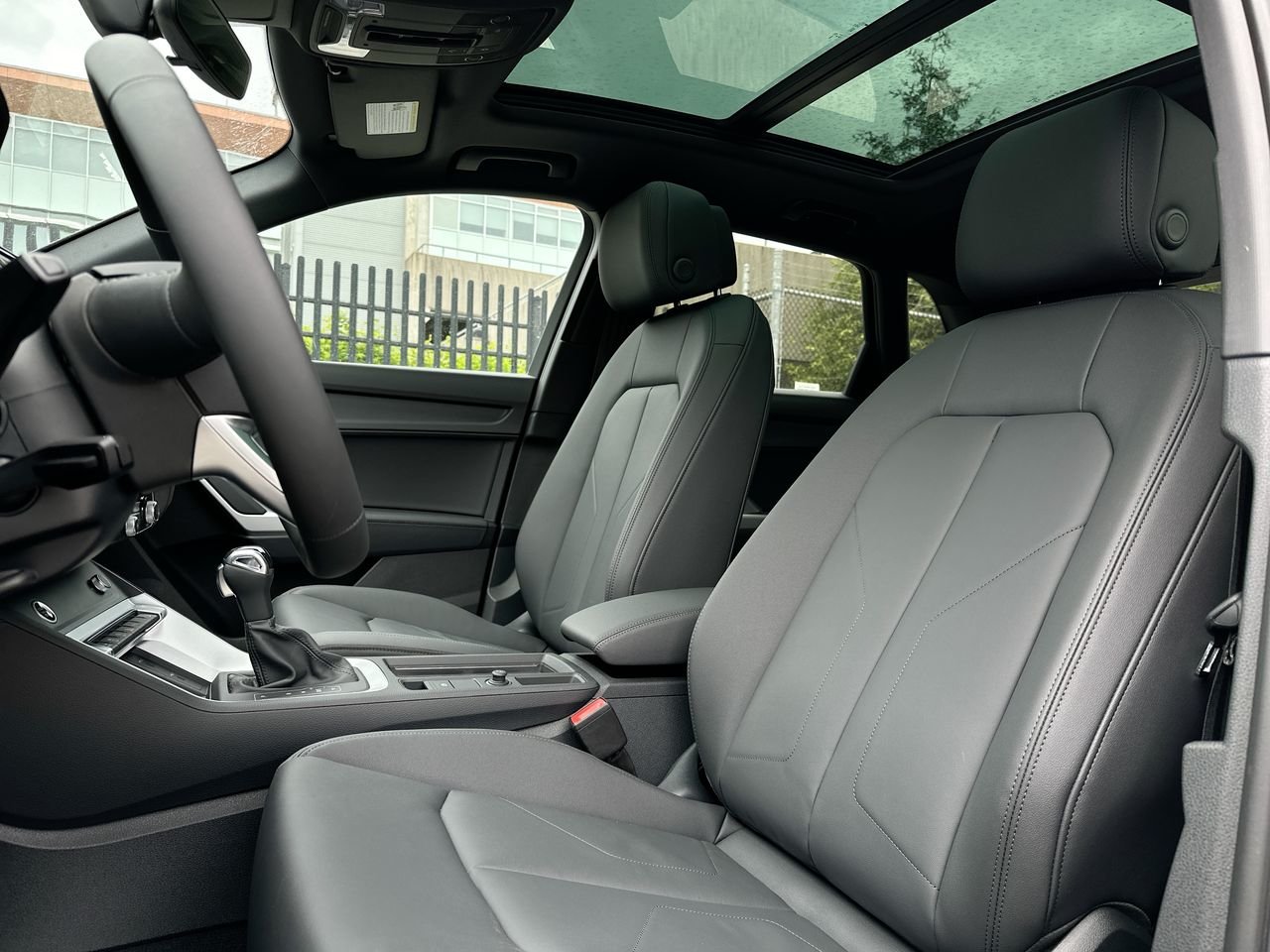 2025 Audi Q3 45, Vancouver, Cash