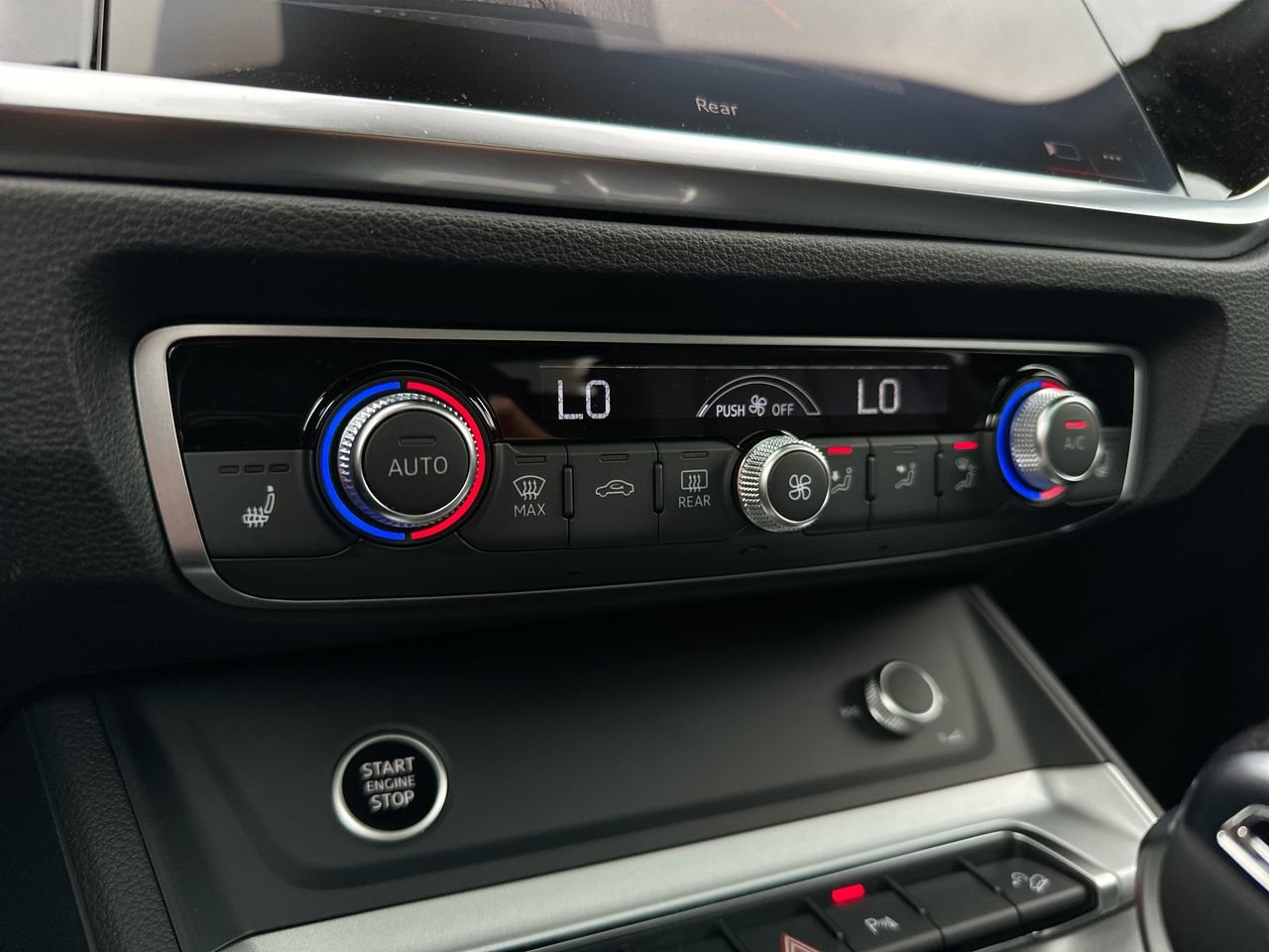2025 Audi Q3 40, Vancouver, Cash