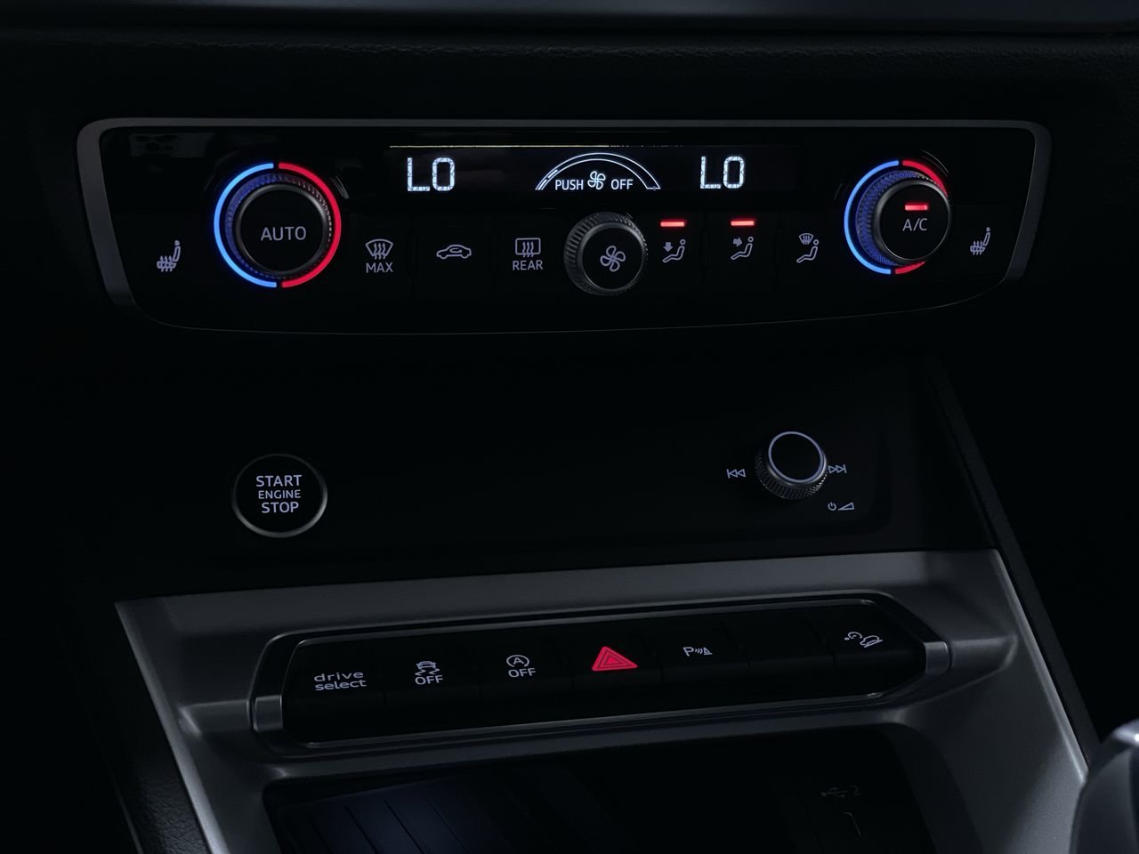 2025 Audi Q3 45, Vancouver, Cash