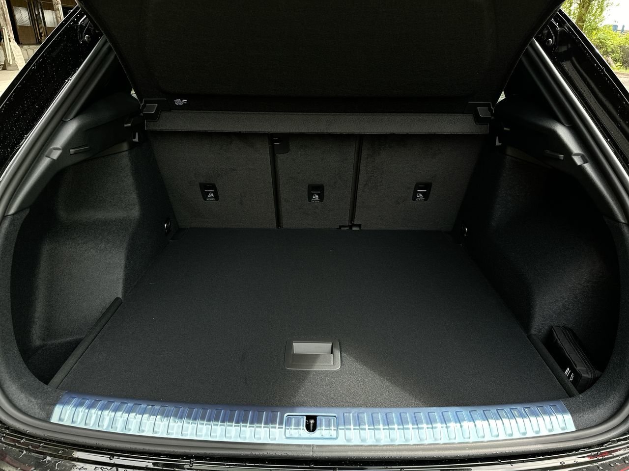 2025 Audi Q3 45, Vancouver, Cash