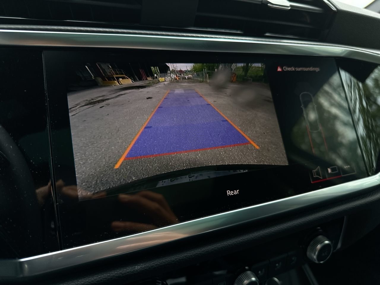 2025 Audi Q3 45, Vancouver, Cash