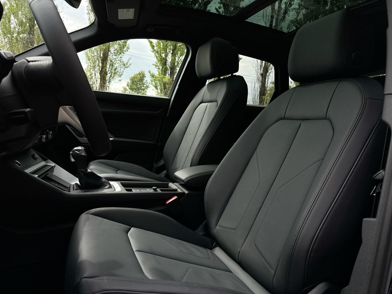 2025 Audi Q3 45, Vancouver, Cash