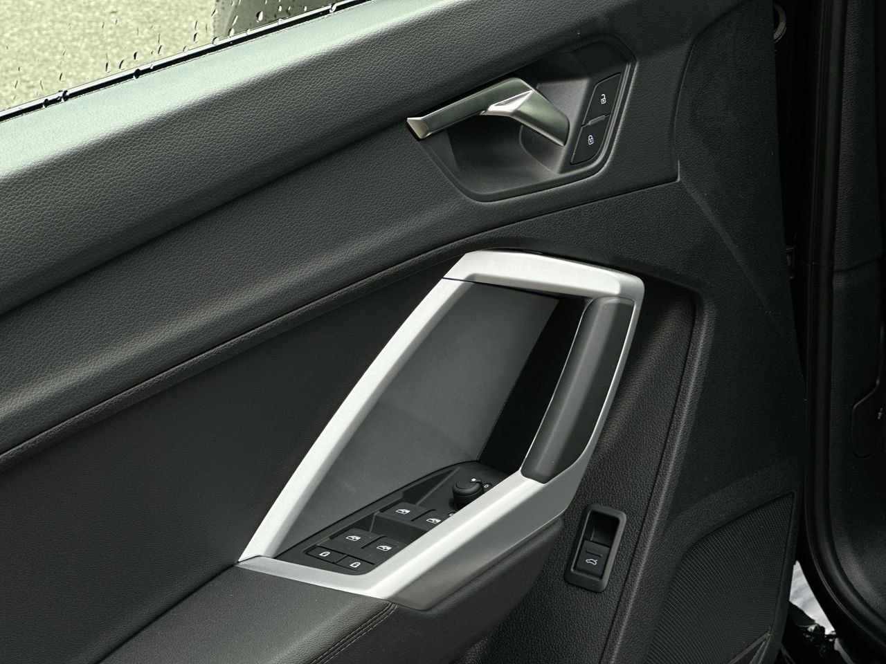 2025 Audi Q3 45, Vancouver, Cash