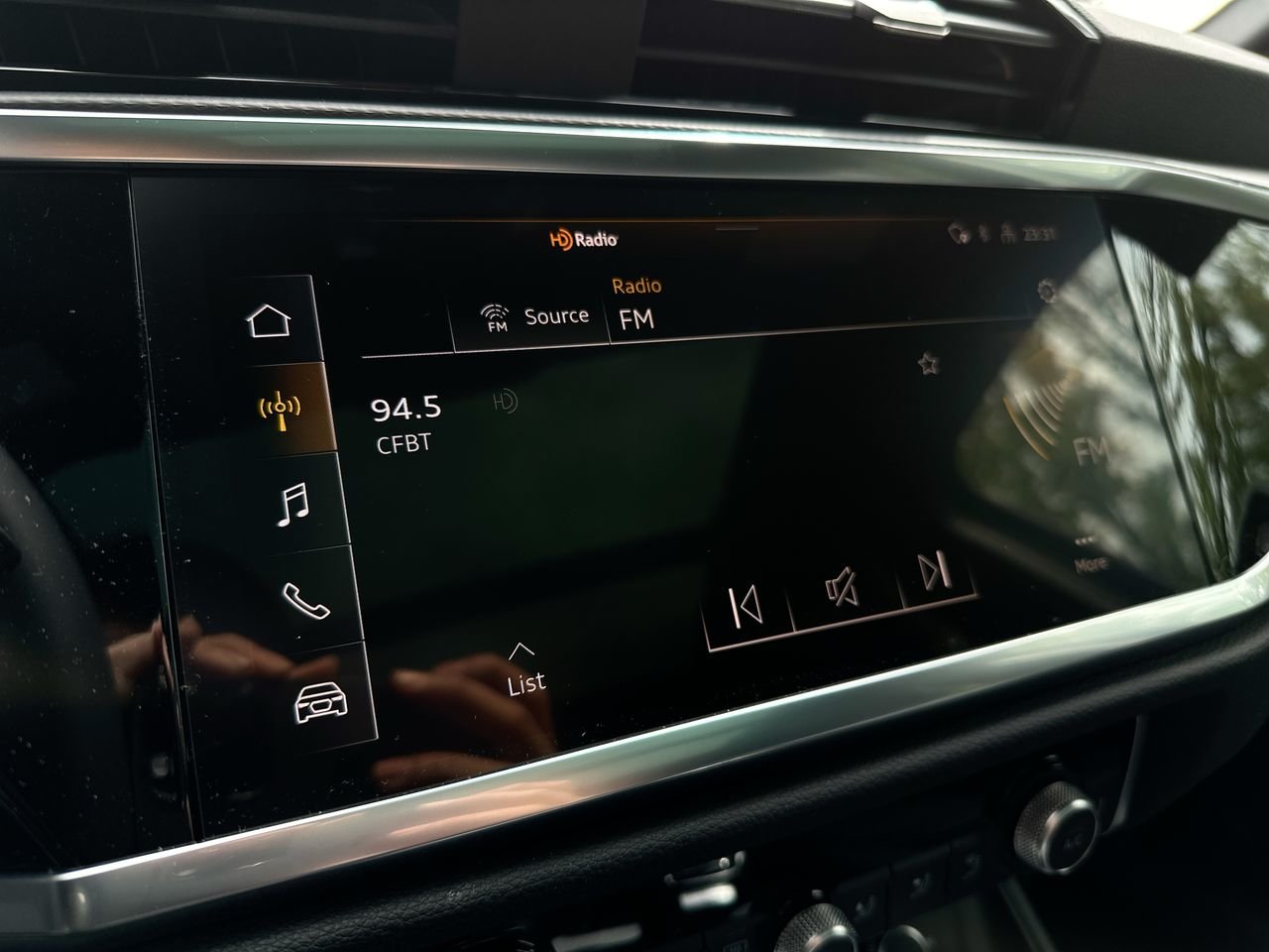 2025 Audi Q3 45, Vancouver, Cash