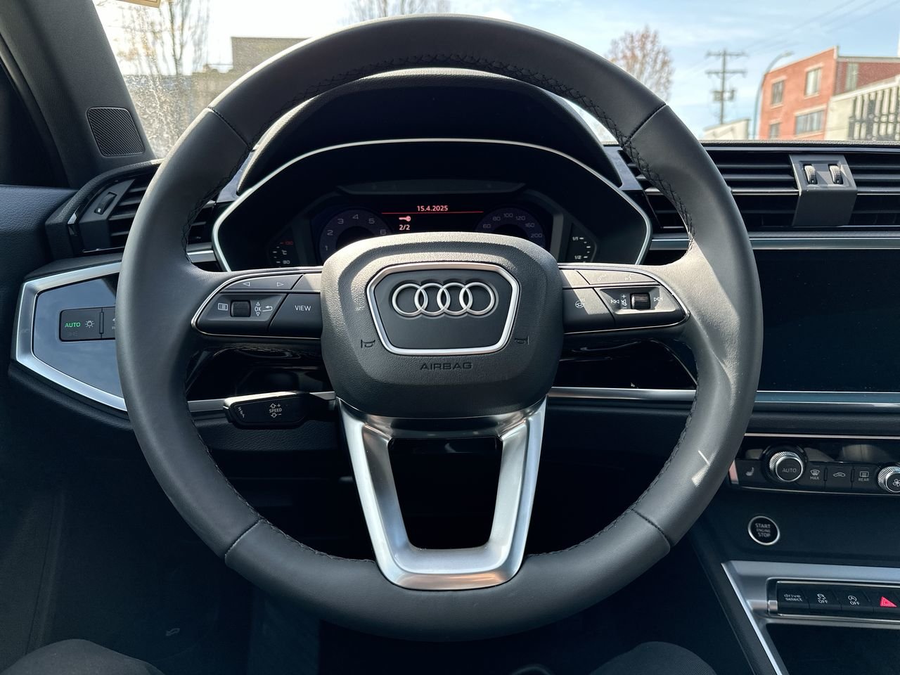2025 Audi Q3 40, Vancouver, Cash