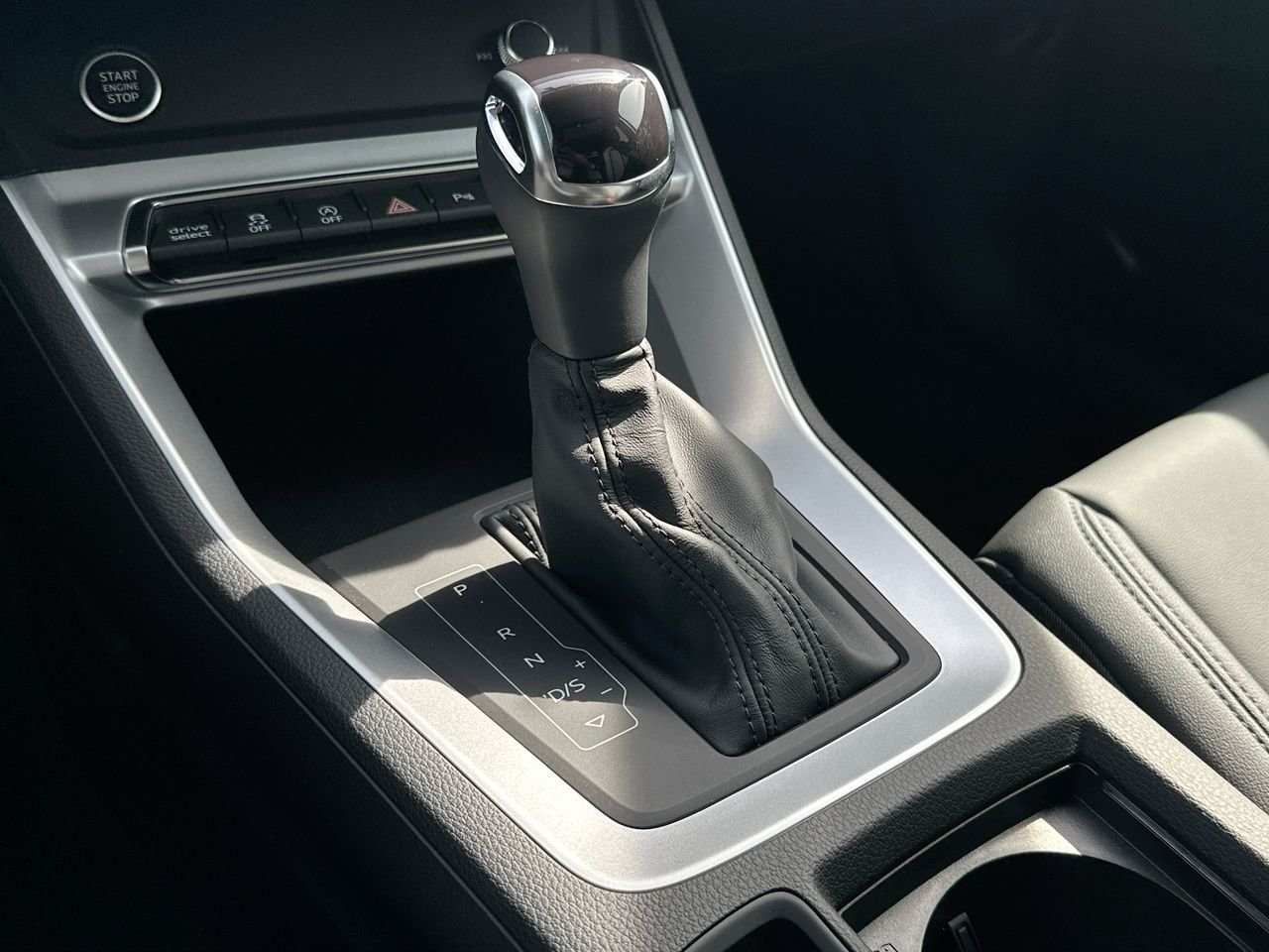 2025 Audi Q3 45, Vancouver, Cash