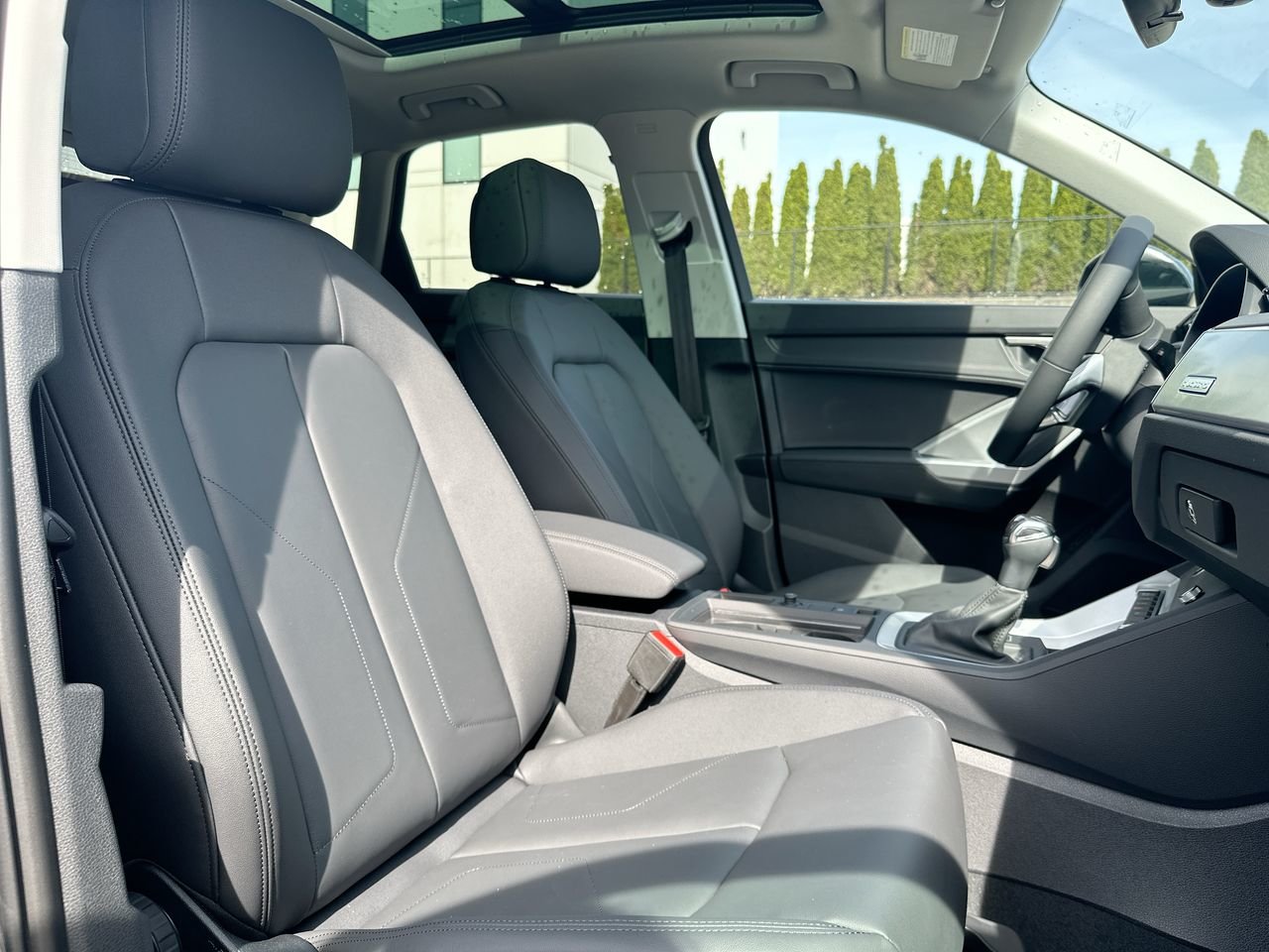 2025 Audi Q3 45, Vancouver, Cash