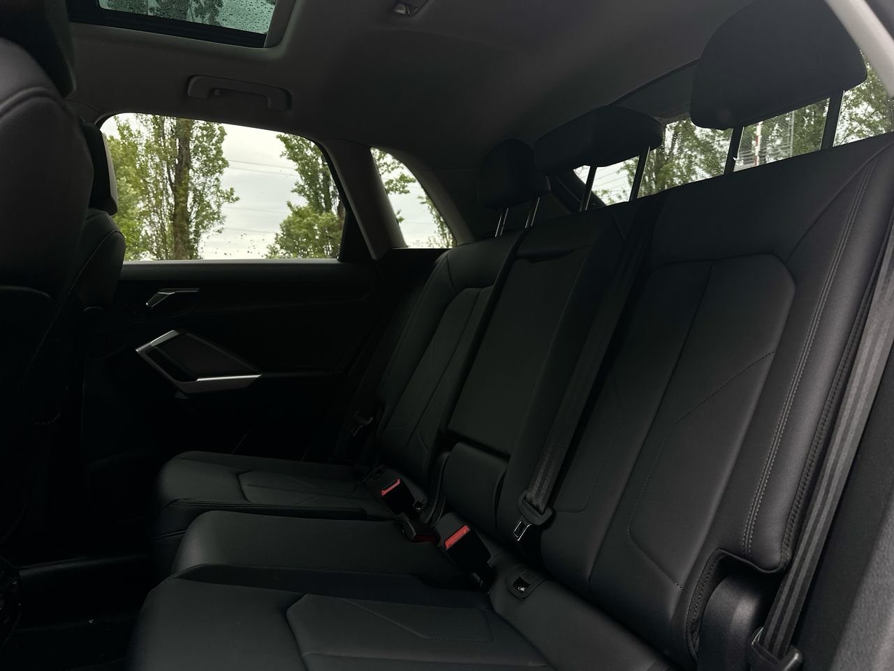 2025 Audi Q3 40, Vancouver, Cash