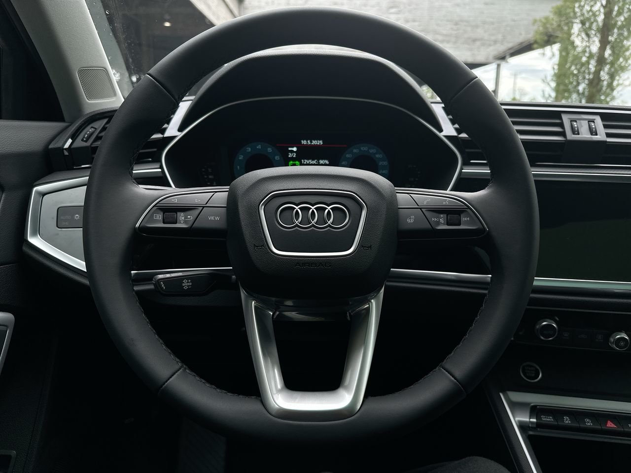 2025 Audi Q3 40, Vancouver, Cash