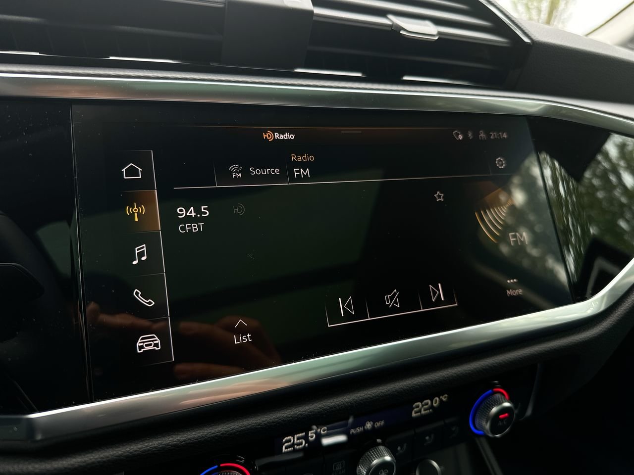 2025 Audi Q3 40, Vancouver, Cash