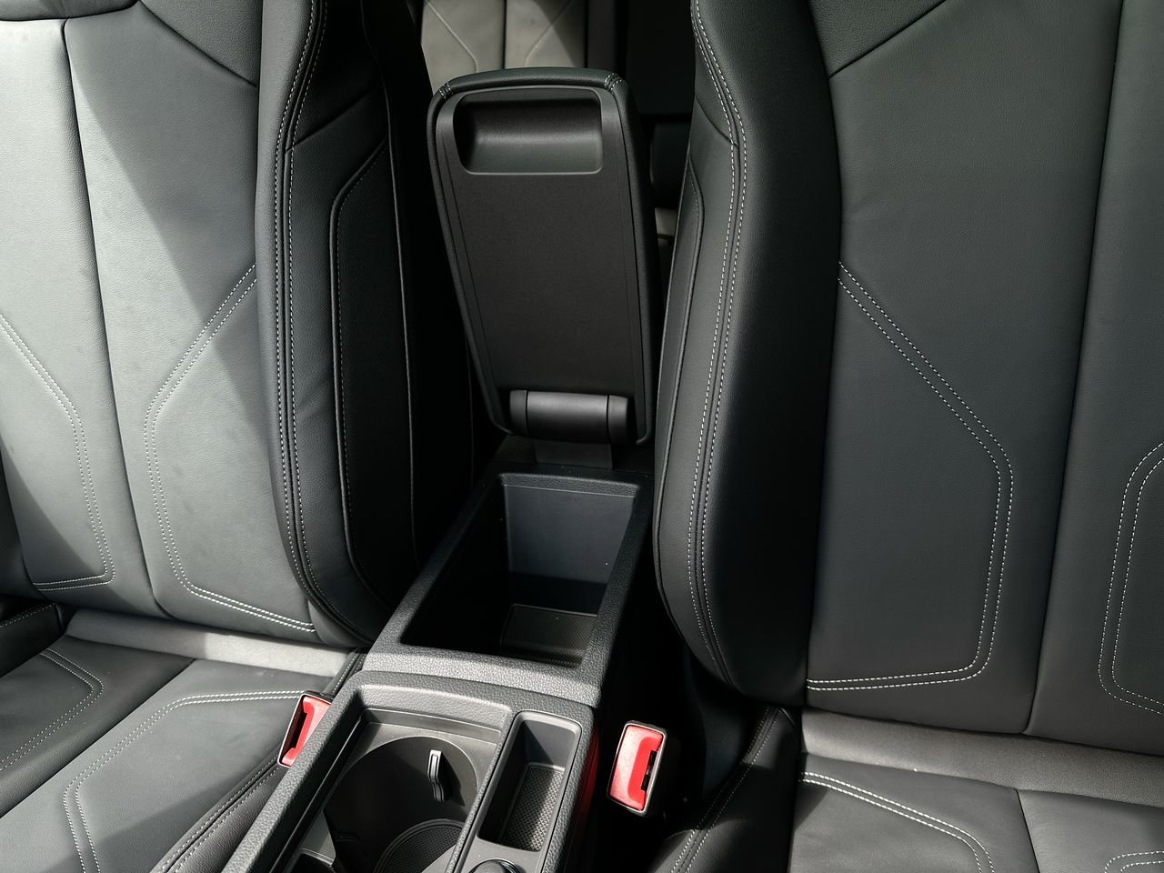 2025 Audi Q3 45 Progressiv, Vancouver, Cash