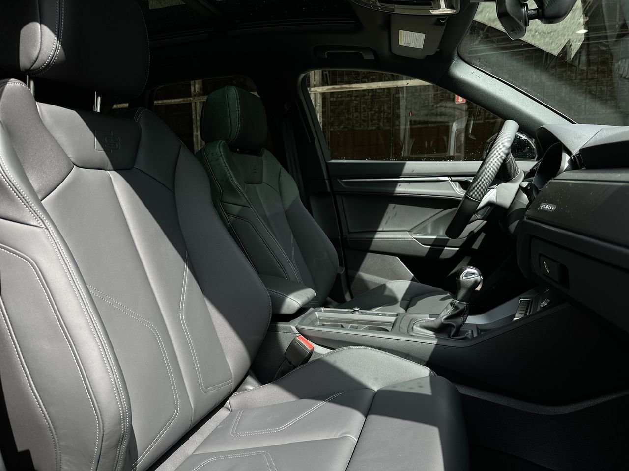 2025 Audi Q3 45 Progressiv, Vancouver, Cash