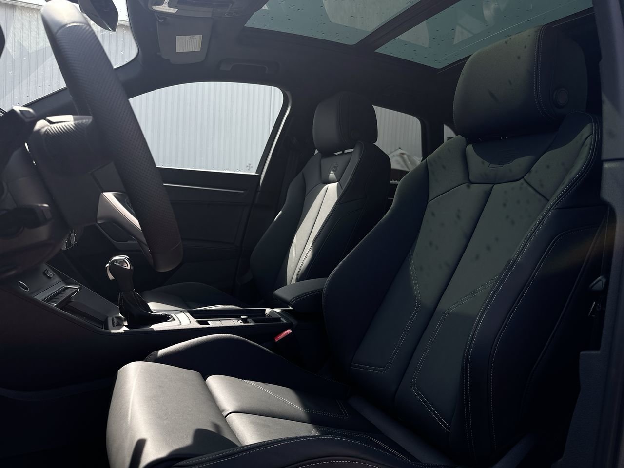 2025 Audi Q3 45 Progressiv, Vancouver, Cash