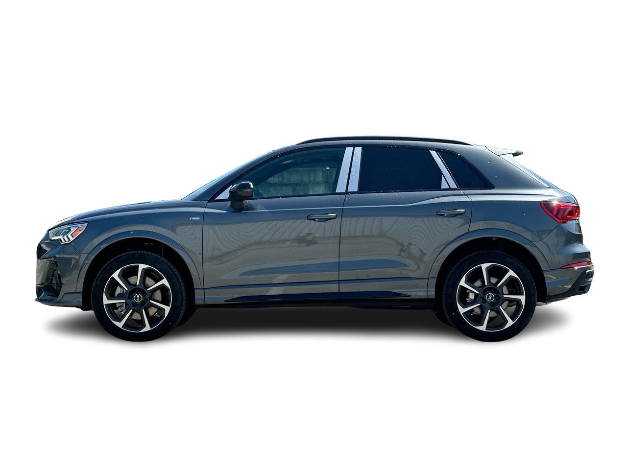 2025 Audi Q3 45 Progressiv, Vancouver, Cash
