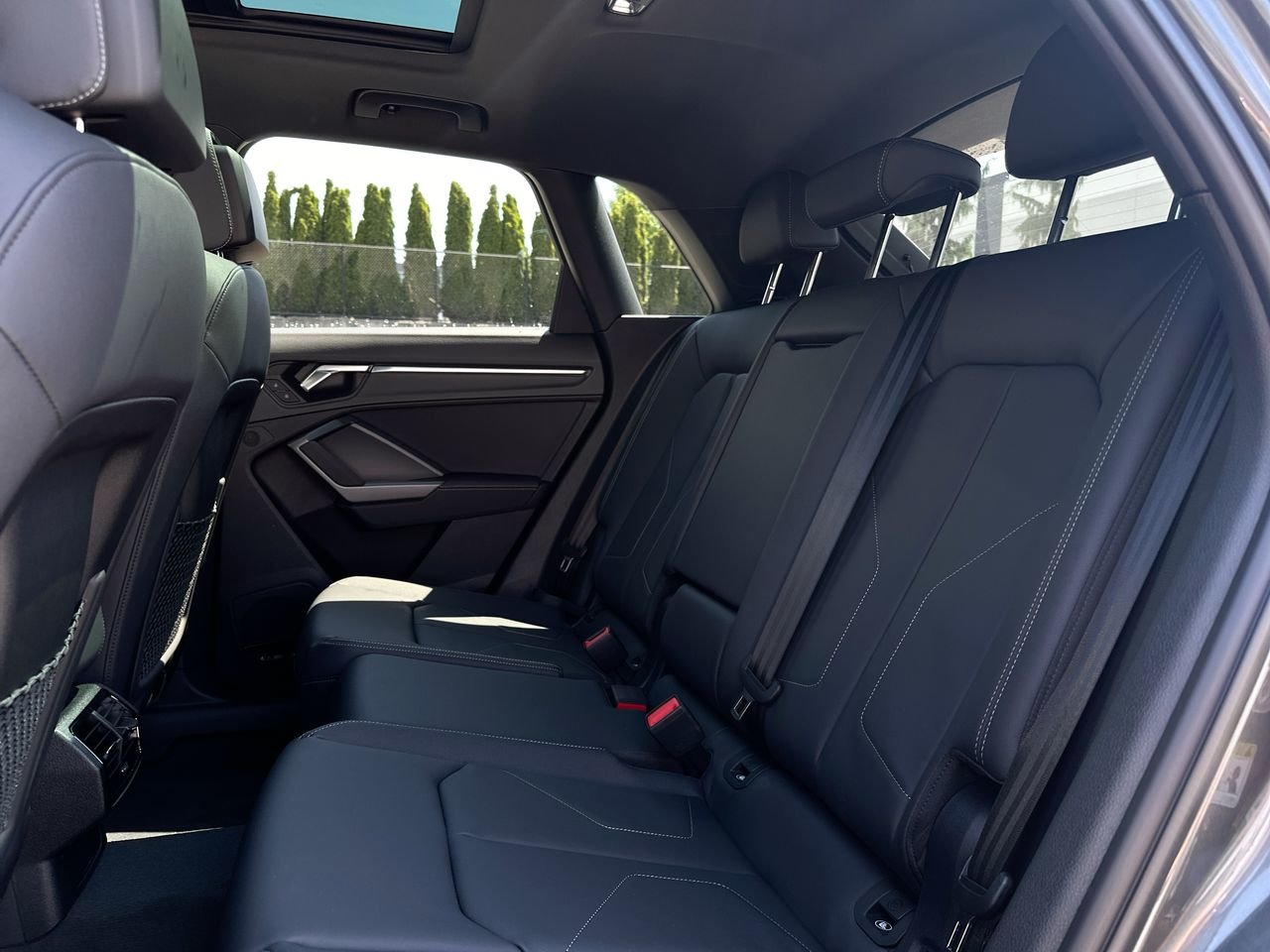 2025 Audi Q3 45 Progressiv, Vancouver, Cash