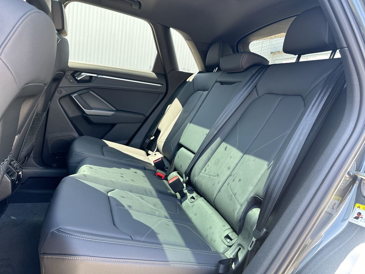 2025 Audi Q3 45 Progressiv, Vancouver, Cash