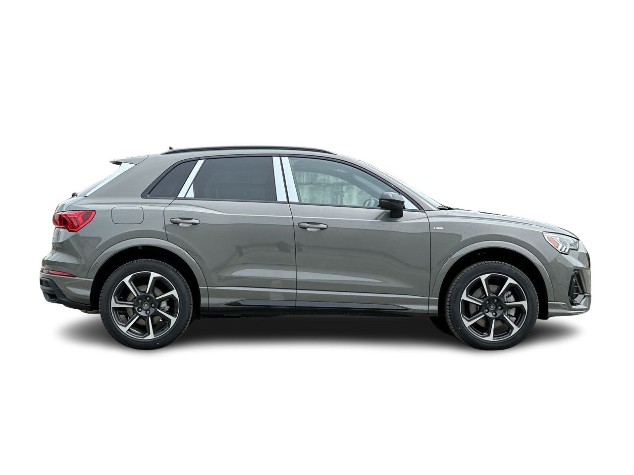 2025 Audi Q3 45 Progressiv, Vancouver, Cash