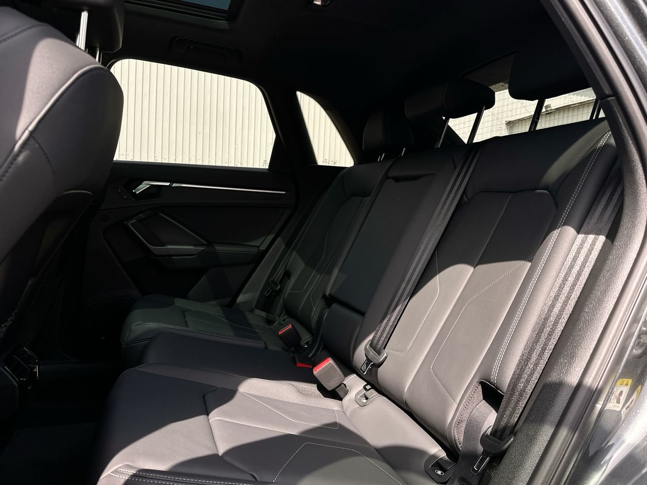 2025 Audi Q3 45 Progressiv, Vancouver, Cash