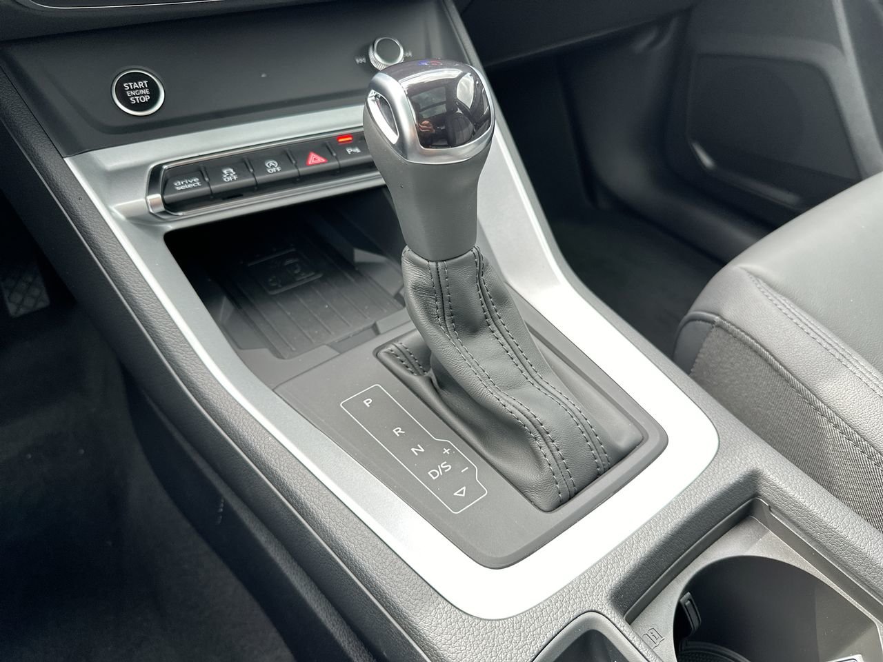 2025 Audi Q3 45, Vancouver, Cash