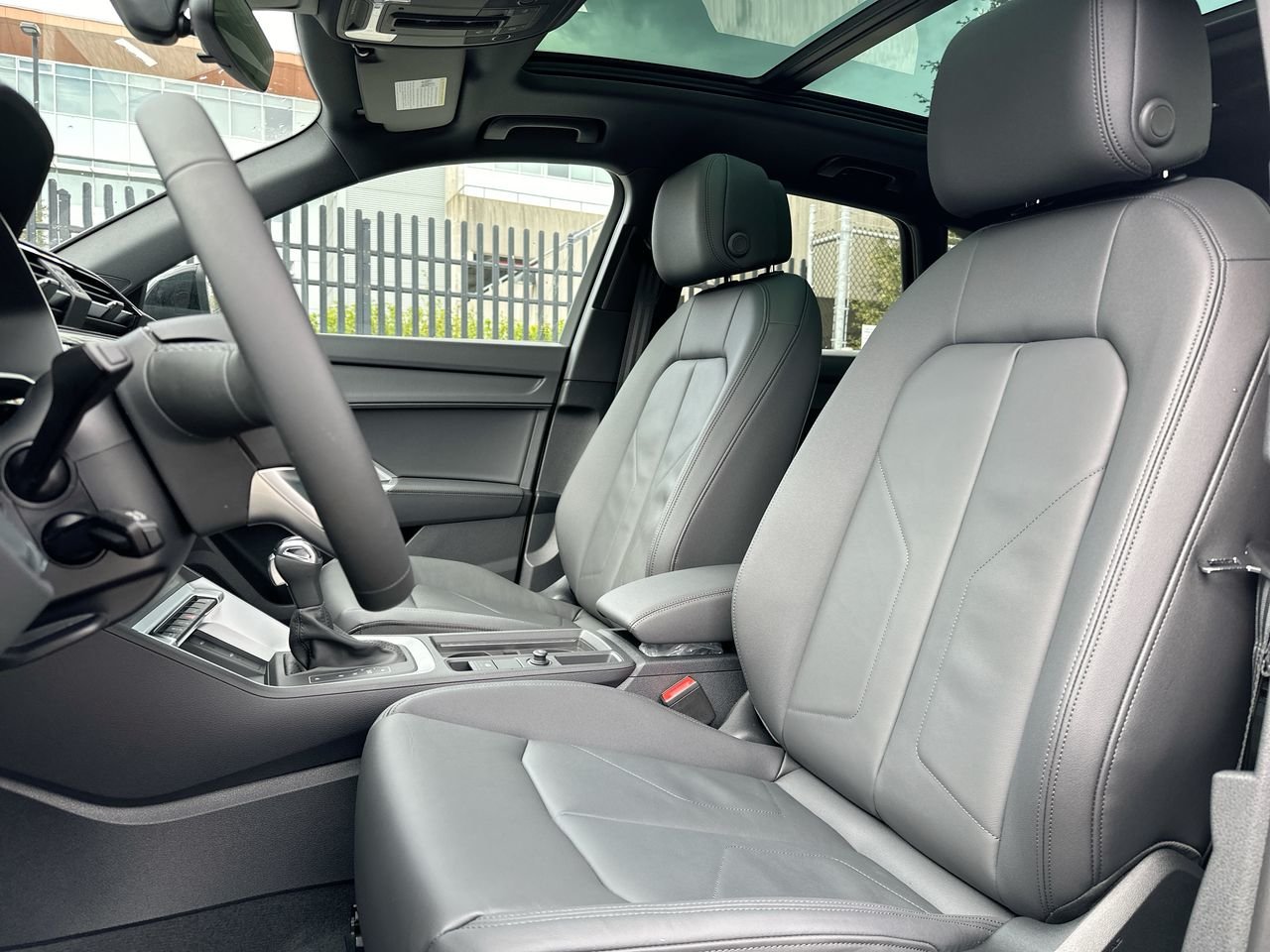 2025 Audi Q3 45, Vancouver, Cash
