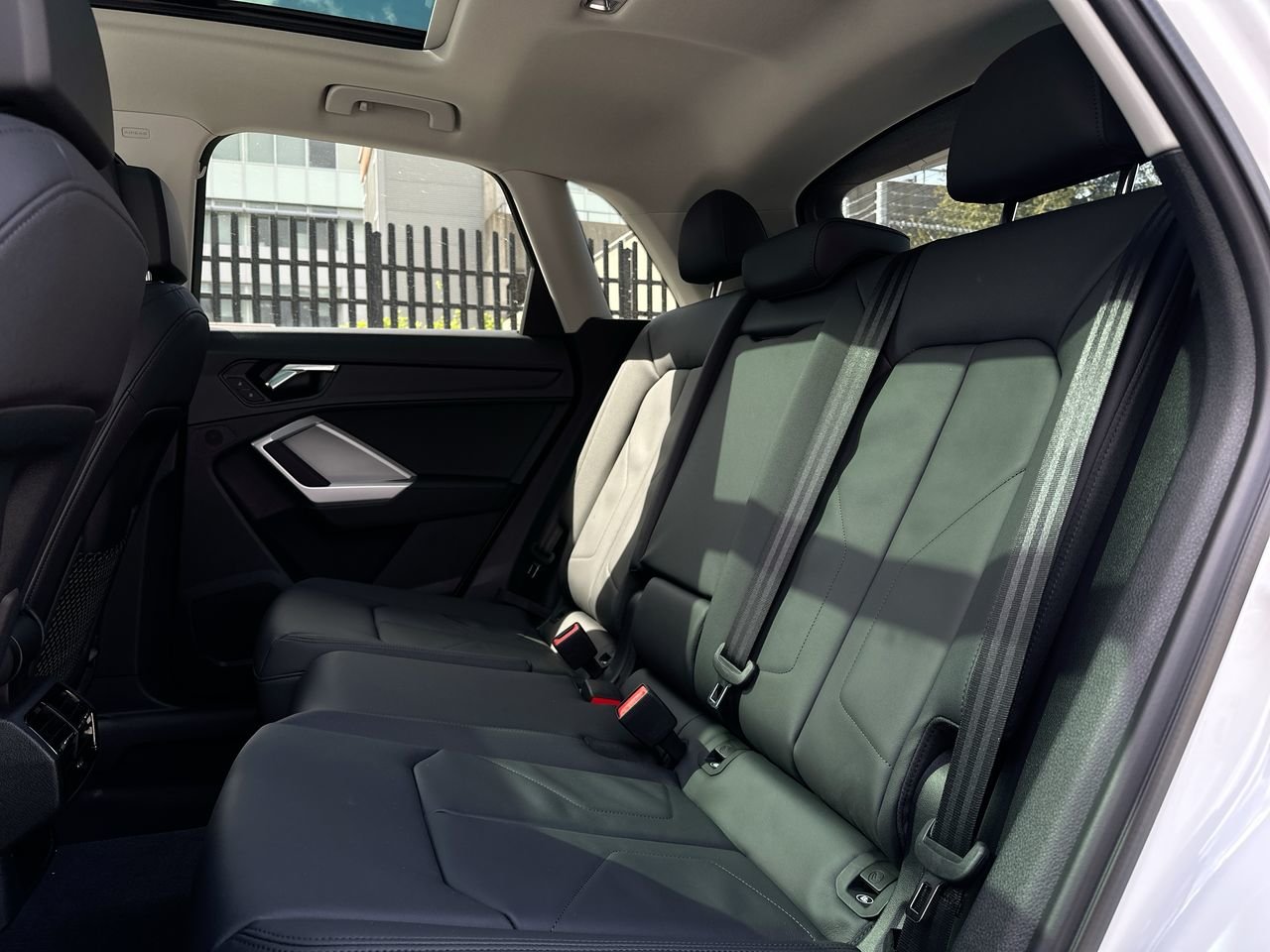 2025 Audi Q3 40, Vancouver, Cash
