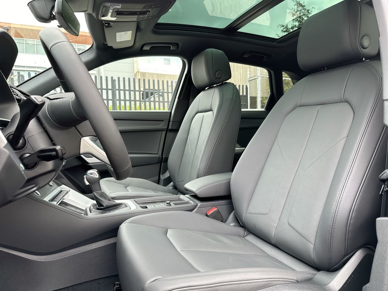 2025 Audi Q3 45, Vancouver, Cash