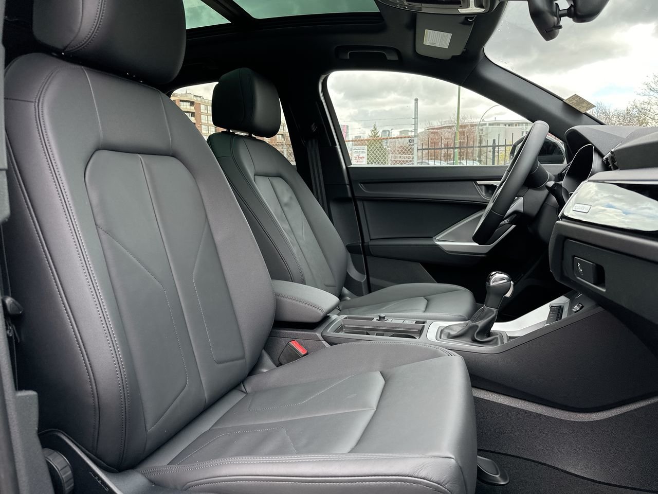 2025 Audi Q3 45, Vancouver, Cash