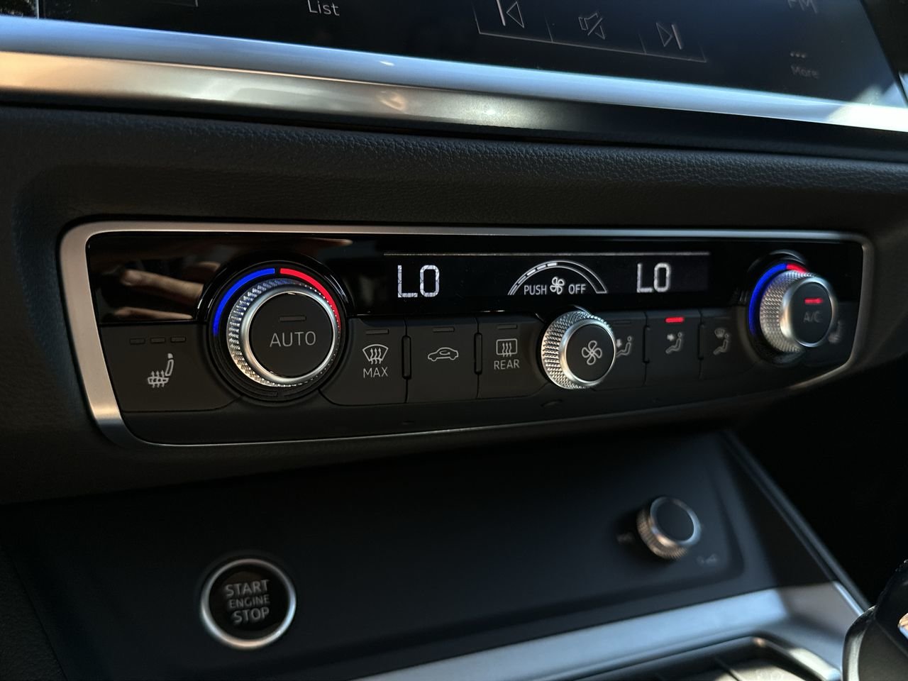 2025 Audi Q3 45, Vancouver, Cash