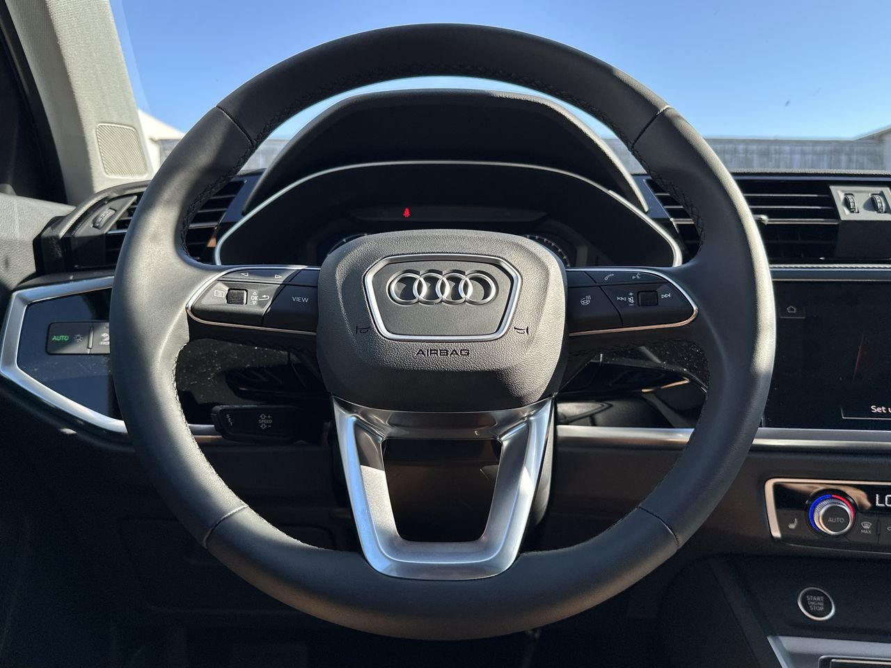 2025 Audi Q3 45, Vancouver, Cash