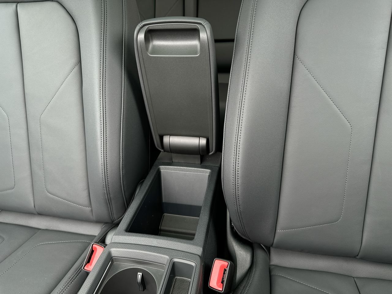 2025 Audi Q3 45, Vancouver, Cash