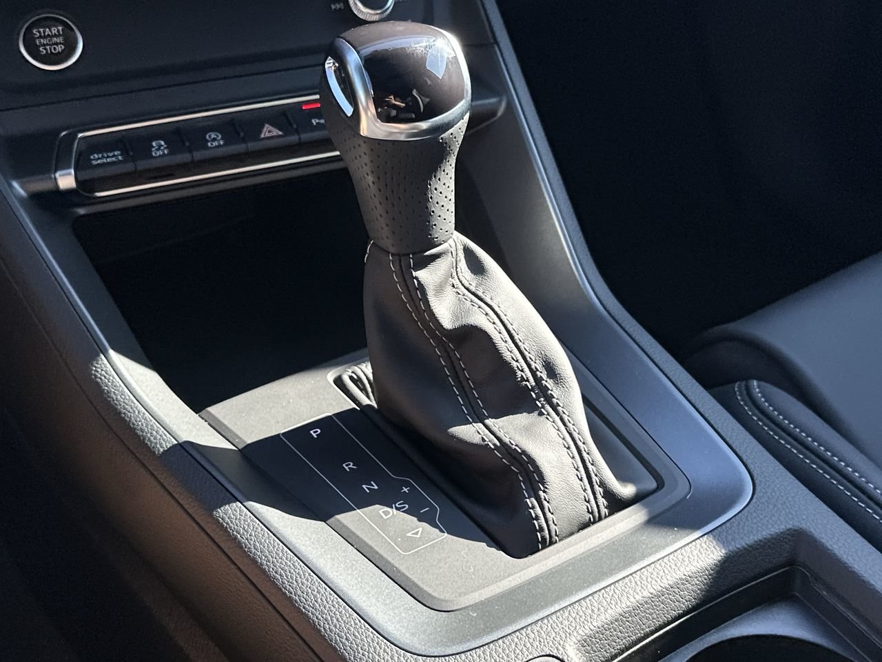2025 Audi Q3 45 Progressiv, 温哥华, 全款车