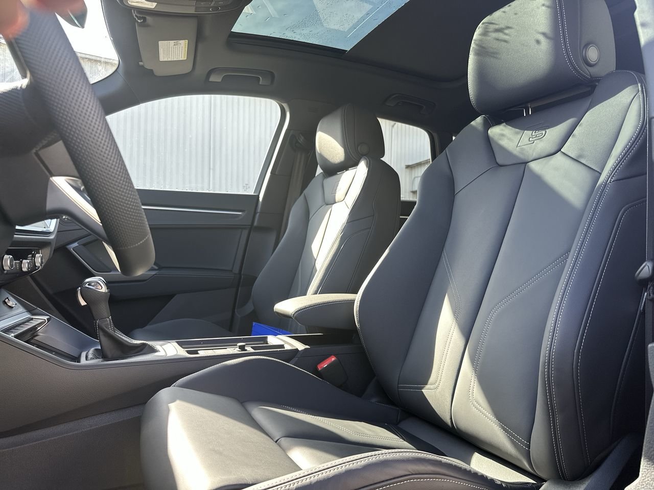 2025 Audi Q3 45 Technik, Vancouver, Cash