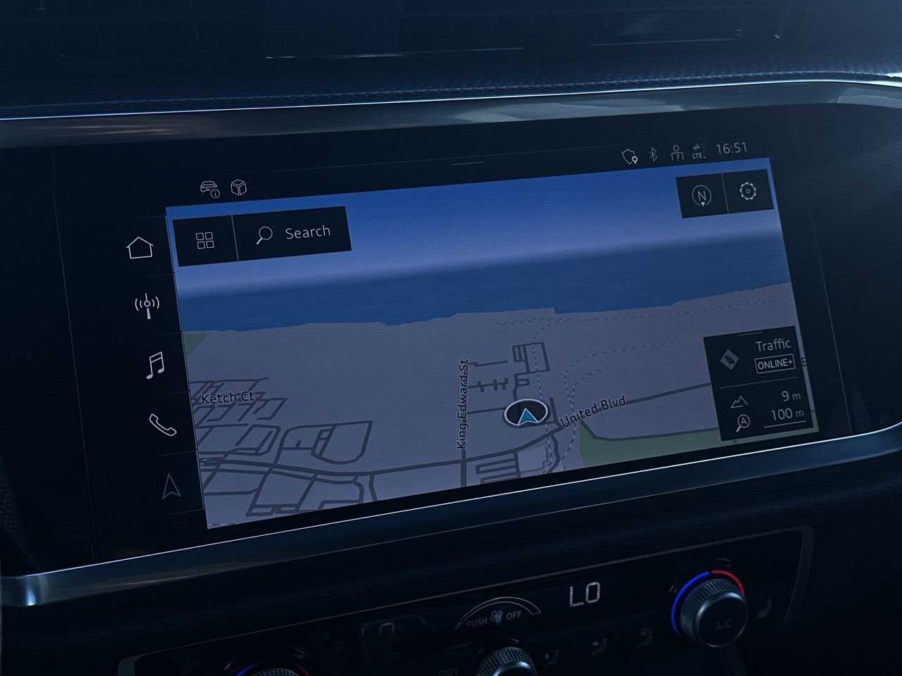 2025 Audi Q3 45 Technik, Vancouver, Cash