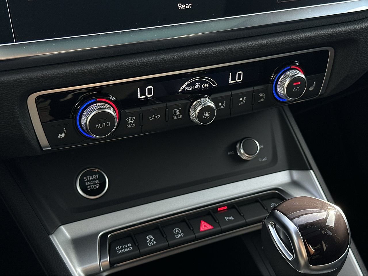 2025 Audi Q3 45, 温哥华, 全款车