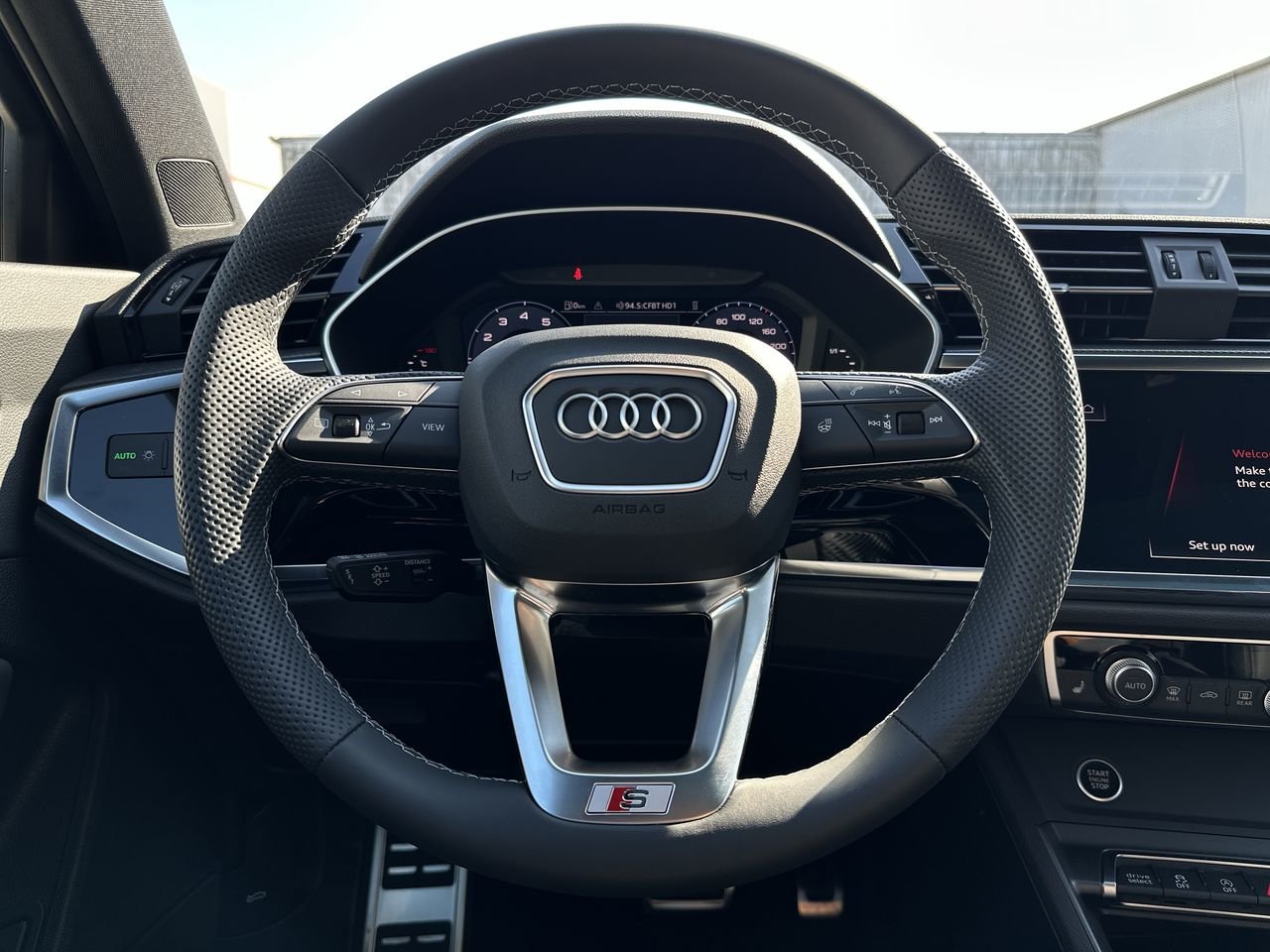 2025 Audi Q3 45 Progressiv, Vancouver, Cash
